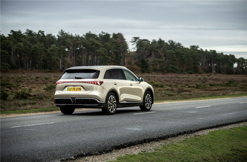 Le géant chinois qui fait trembler l’Europe électrique